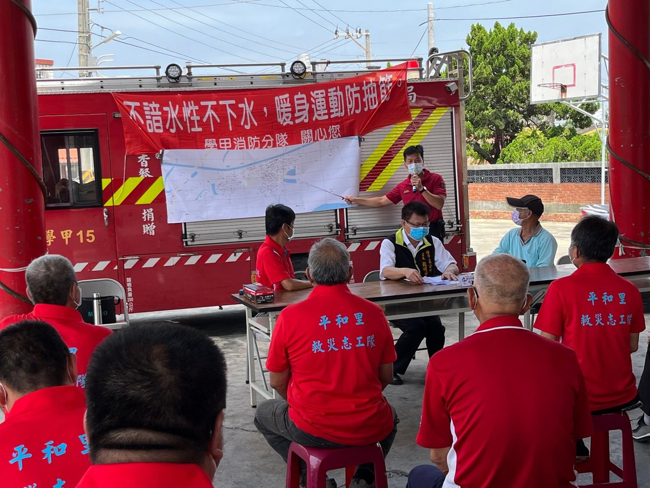 台南進入水患期，學甲區公所、消防隊辦防汛演練。記者周宗禎／翻攝