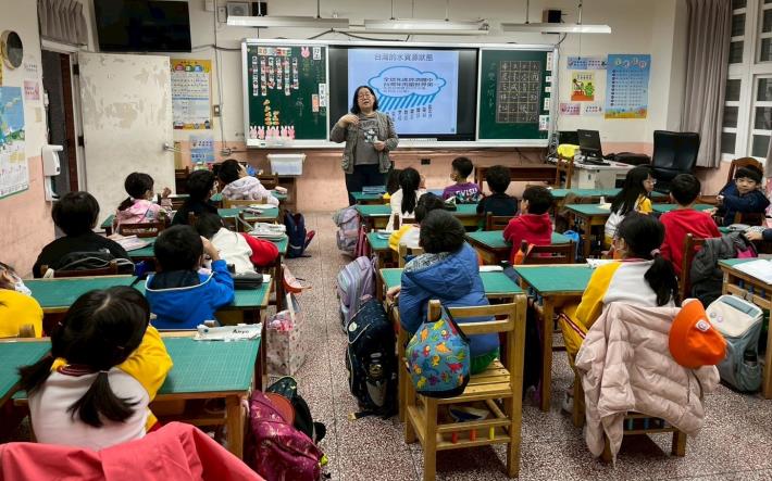 LINE_ALBUM_20251203 校園推廣：內壢國小203 (石門水庫的水從哪裡來到哪裡去)_251219_2