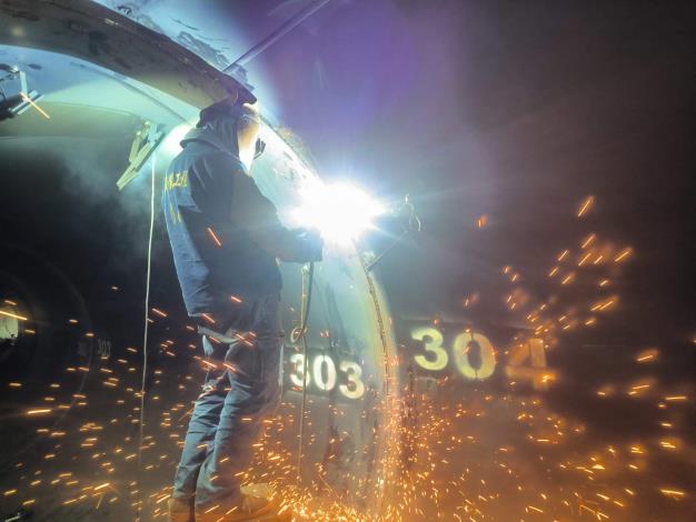 115年01月潛盾洞道鋼管穿管焊接