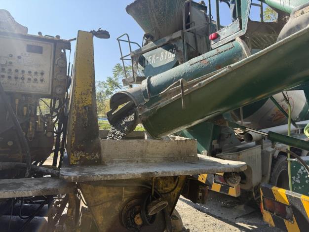 115年2月二號隧道混凝土回填作業