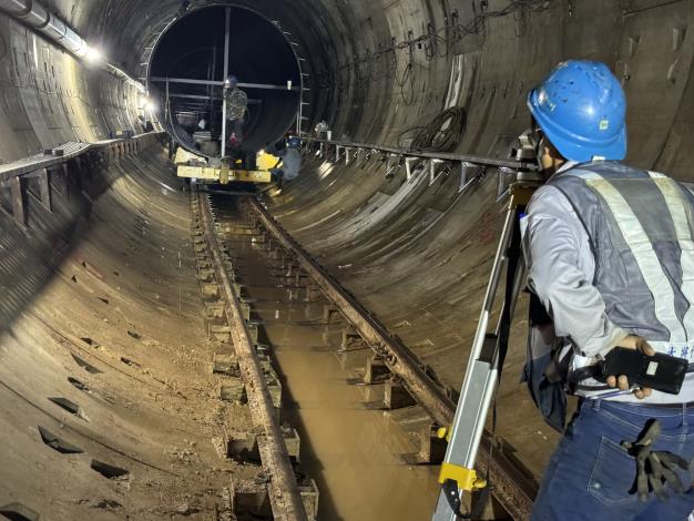 114年9月潛盾洞道SP鋼管安裝高程定位測量