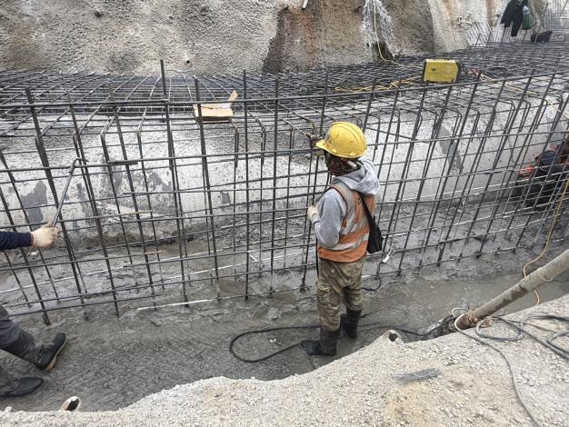 114年11月明挖鋼筋搭接作業