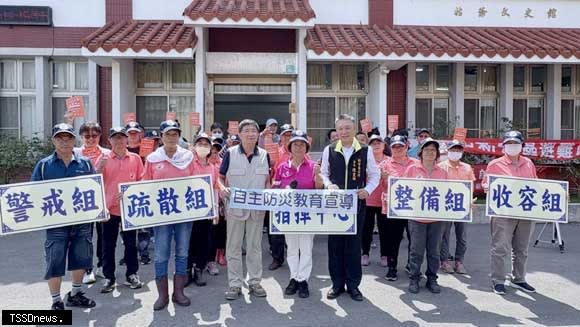 新營區姑爺里辦理水患自主防災實兵演練，區長陳宏田期許透過實作強化社區災害意識與應變能力。.jpg