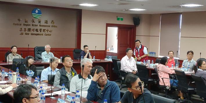 聴取清淤作業簡報2