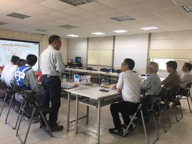 聴取鳥嘴潭人工湖工程簡報2