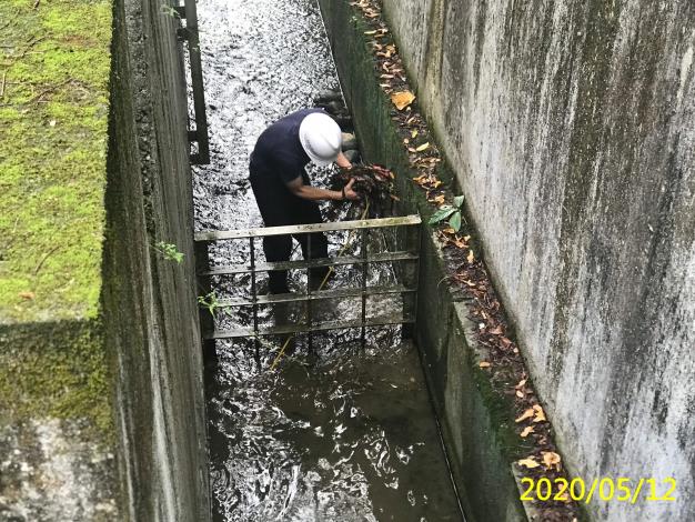 集集堰林尾抽水站攔汙柵清疏