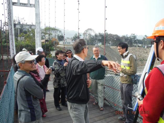 林主任工地歡迎來賓蒞臨參訪